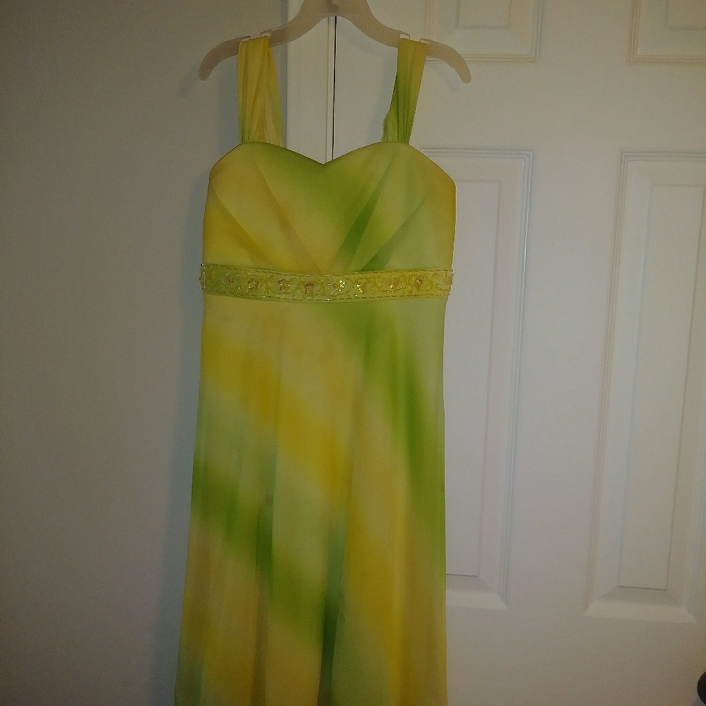 Girls Flowy Dress